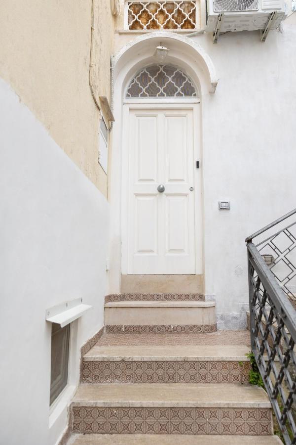 Vivimihome - Appartamento A Capri A Pochi Passi Dalla Piazzetta Εξωτερικό φωτογραφία